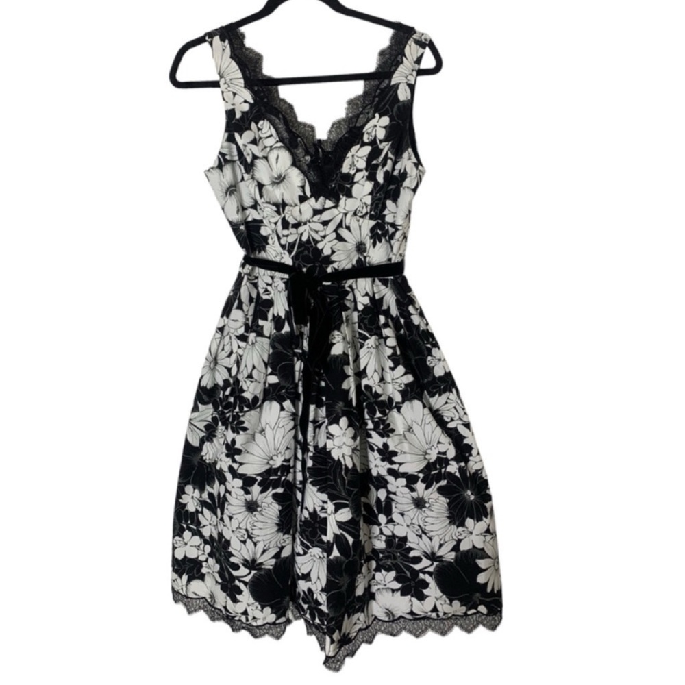 Teri Jon Black and White Floral Lace-Trim Dress
